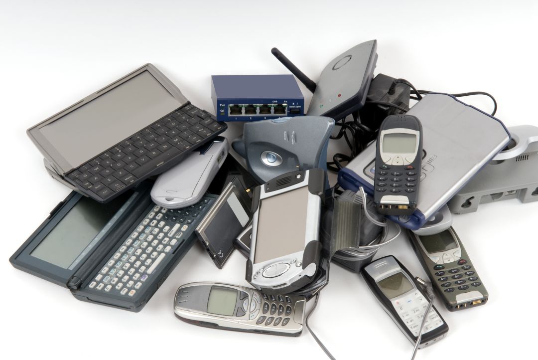 El ordenador y el teléfono también se reciclan El ordenador y el teléfono también se reciclan