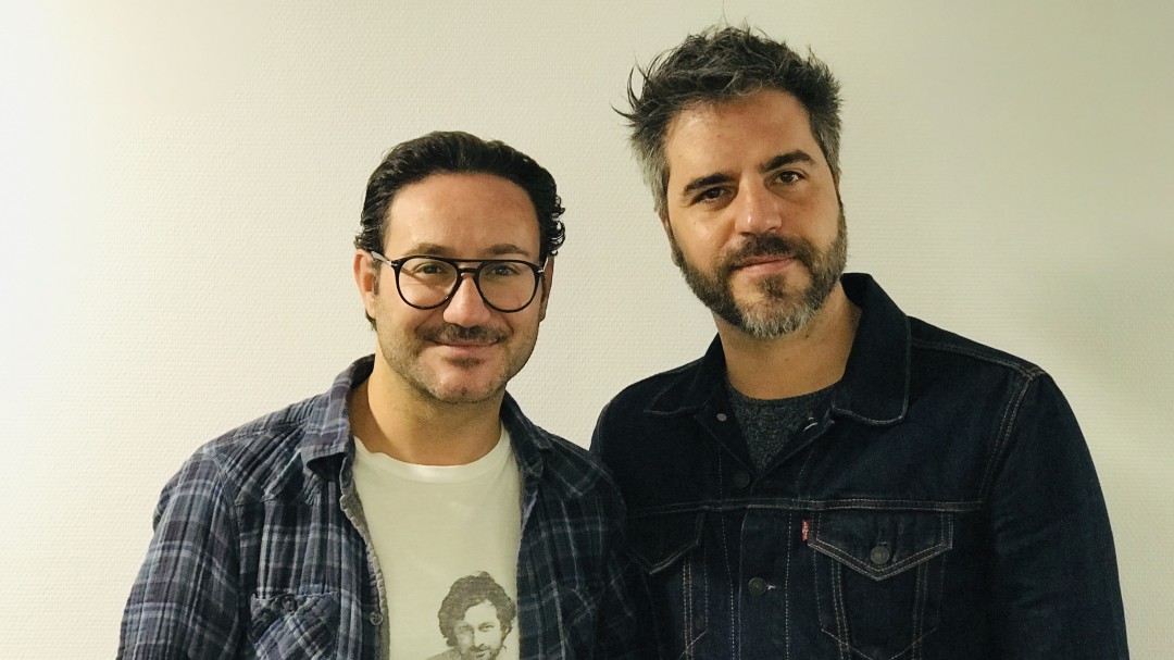 Carlos Santos y Ernesto Sevilla nos presentan su última película: "Lo dejo cuando quiera"