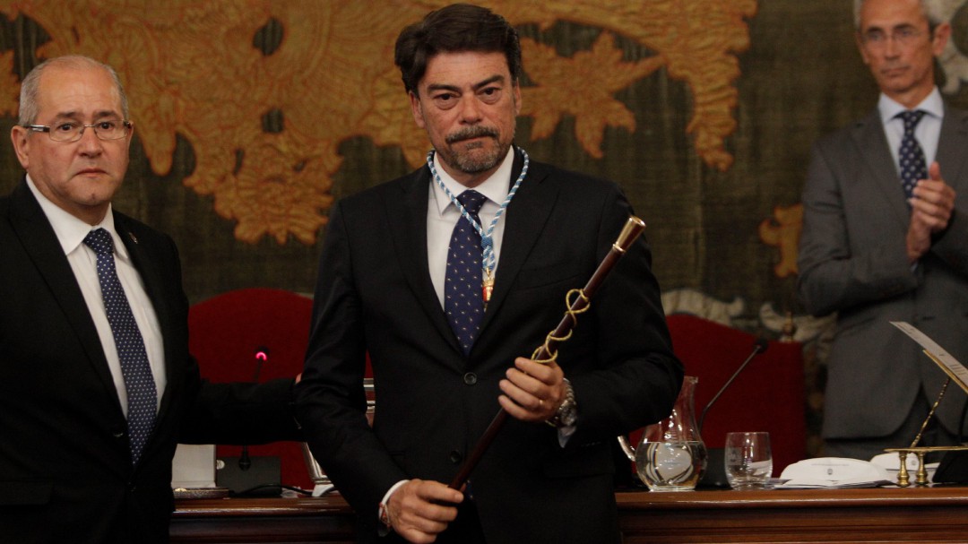 Luis Barcala, año I