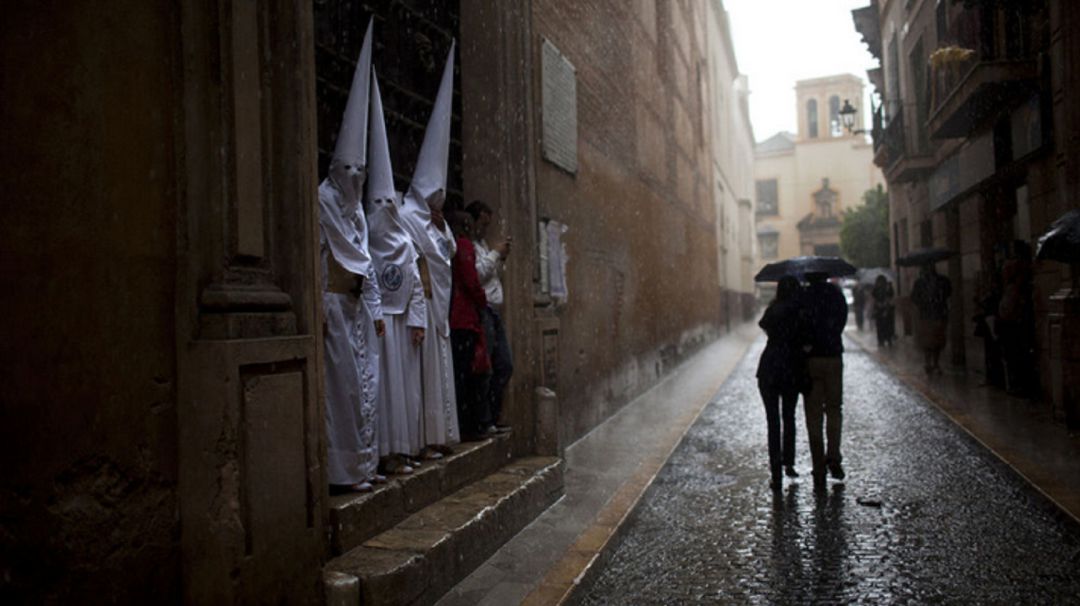 Preocupación en las cofradías de Semana Santa de la Región ante las previsiones de lluvias Preocupación en las cofradías de Semana Santa de la Región ante las previsiones de lluvias
