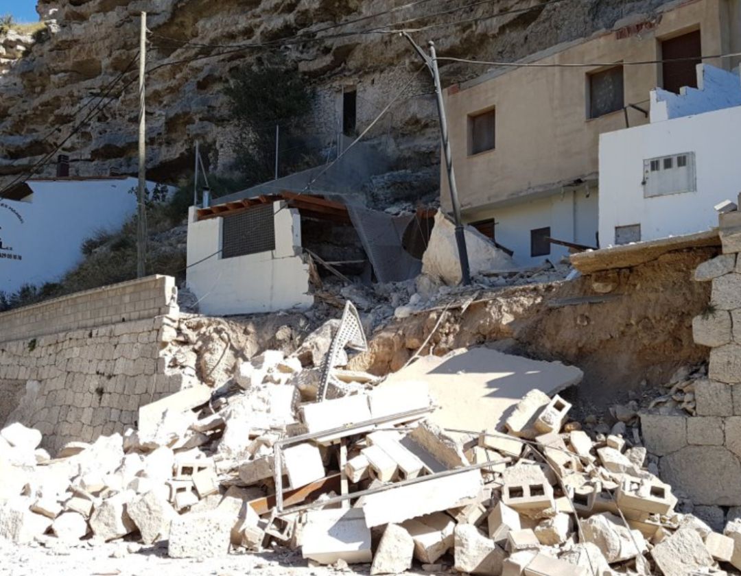 Las obras para la reparación del derrumbe de rocas en Alcalá del Júcar comenzarán en verano Las obras para la reparación del derrumbe de rocas en Alcalá del Júcar comenzarán en verano
