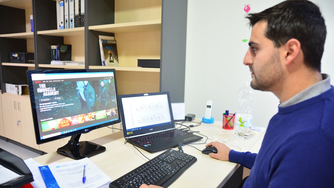 Un investigador de la UPCT asegura que aplicaciones como Netflix determinarán el futuro de las redes de comunicación