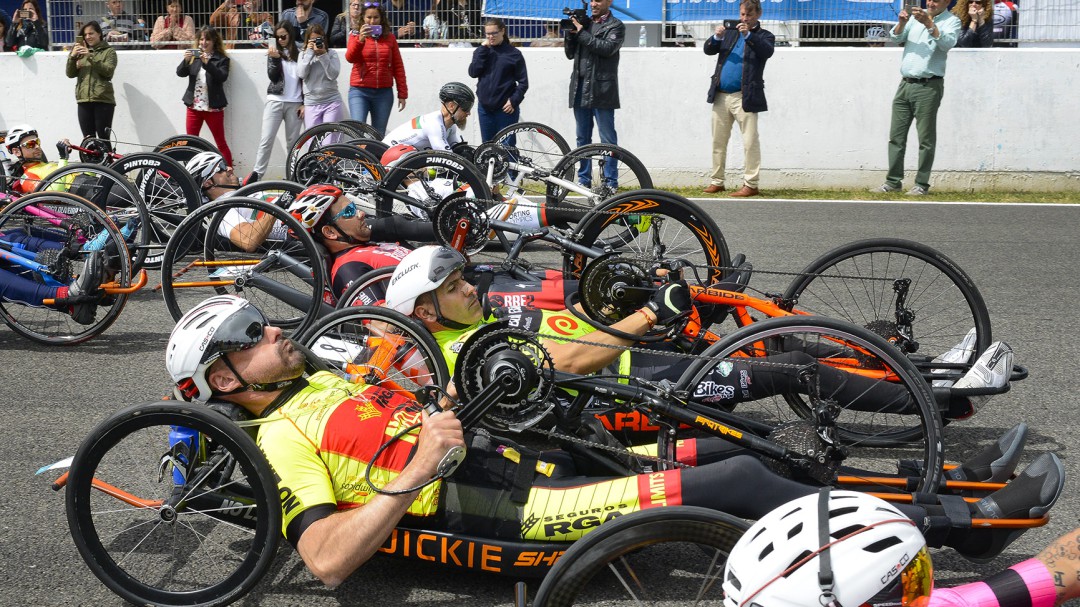 El V Gran Premio 'Hand-Bike Jerez' contó con más de 500 participantes