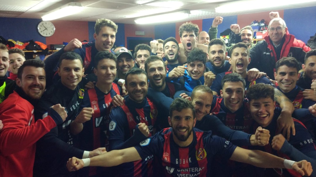 El Yeclano se asegura el play-off a la espera del título