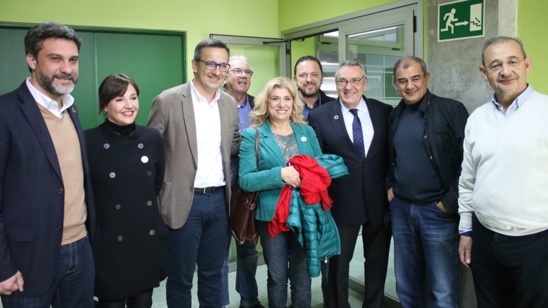 Conesa(PSOE): "No hay bandera más patriota que el combate por la igualdad y la mejora de la educación"