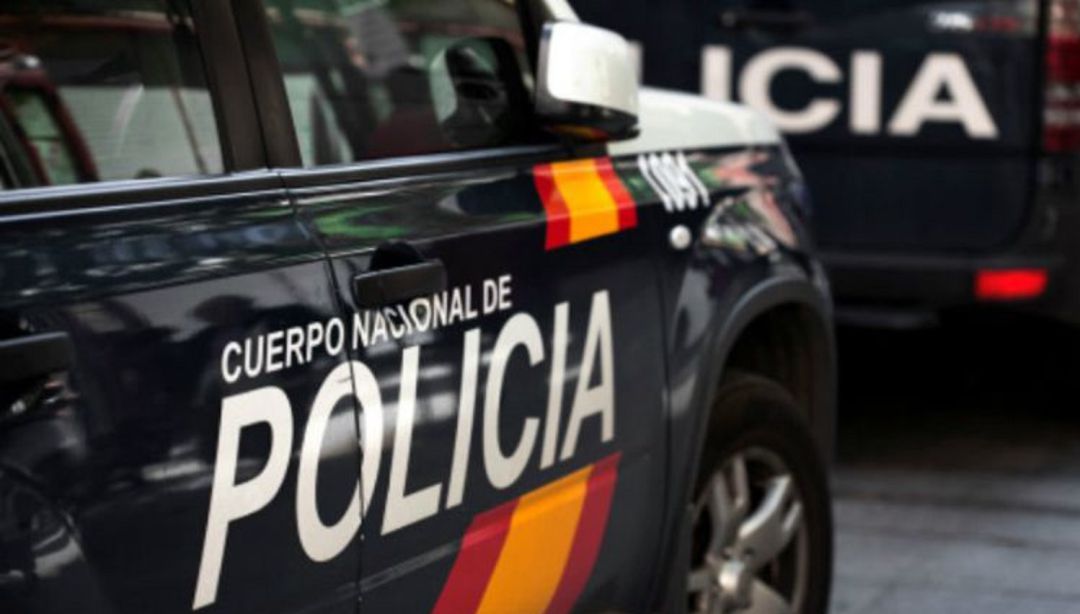 Detenido un hombre en Alzira por amenazar a su pareja con mandarle "gente peligrosa" si no volvía con él Detenido un hombre en Alzira por amenazar a su pareja con mandarle "gente peligrosa" si no volvía con él