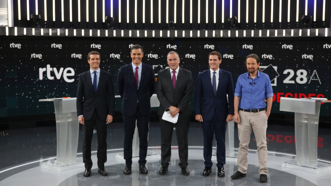 "Lindos, pero brutos"
