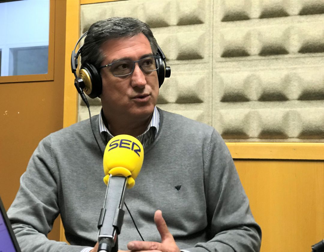 Prendes, en los estudios de Radio Asturias - SER Prendes, en los estudios de Radio Asturias - SER