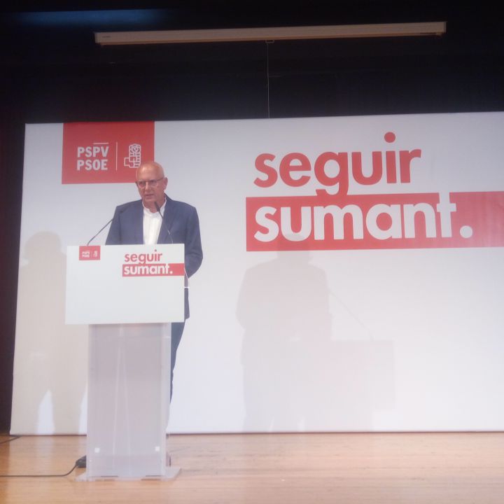 Vicent Grimalt: "Queremos que el puerto sea la plaza mayor de Dénia"