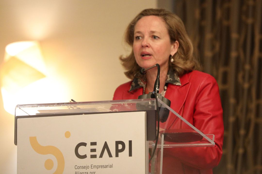 La ministra de Economía y Empresa, Nadia Calviño, interviene en el ciclo 'Encuentro Ciclo de Políticas Económicas' organizado por el Consejo Empresarial Alianza por Iberoamérica (CEAPI).
La ministra de Economía y Empresa, Nadia Calviño, interviene en el ciclo 'Encuentro Ciclo de Políticas Económicas' organizado por el Consejo Empresarial Alianza por Iberoamérica (CEAPI).