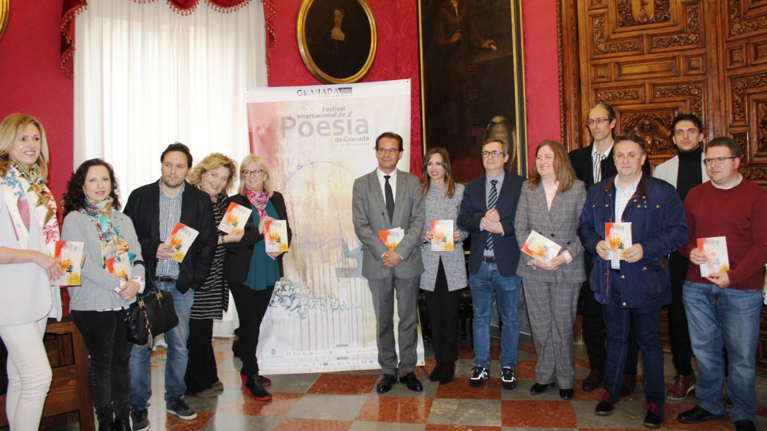 El poeta chileno Raúl Zurita protagoniza el XVI Festival de Poesía