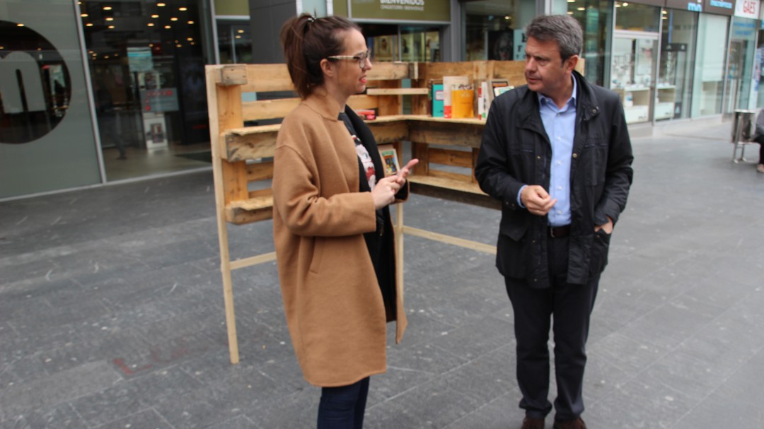 Los libros salen a las calles de Irun