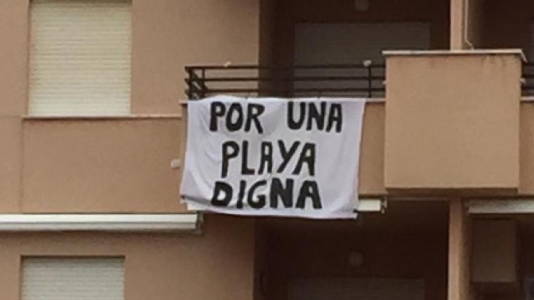 La Asociación vecinal de las playas de Salobreña denuncia falta de limpieza