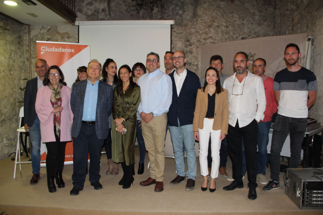 Candidatura de Ciudadanos que fue presentada hace un par de semanas en Cuéllar Candidatura de Ciudadanos que fue presentada hace un par de semanas en Cuéllar