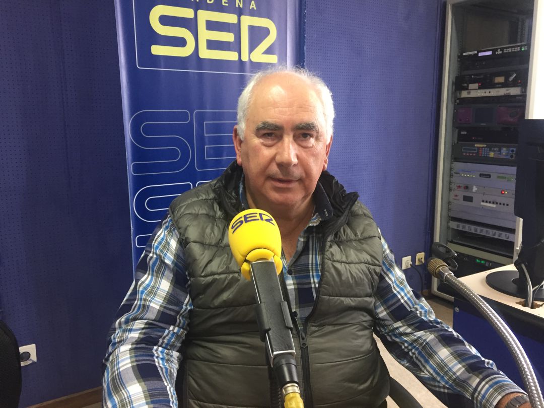 Adolfo Izaguirre. Adolfo Izaguirre.