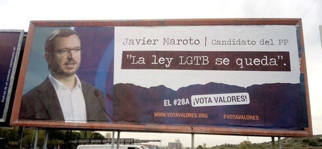 La valla de Hazte Oír con la imagen de Javier Maroto, ubicada en el Cobo Calleja de Fuenlabrada, no será retirada. La valla de Hazte Oír con la imagen de Javier Maroto, ubicada en el Cobo Calleja de Fuenlabrada, no será retirada.