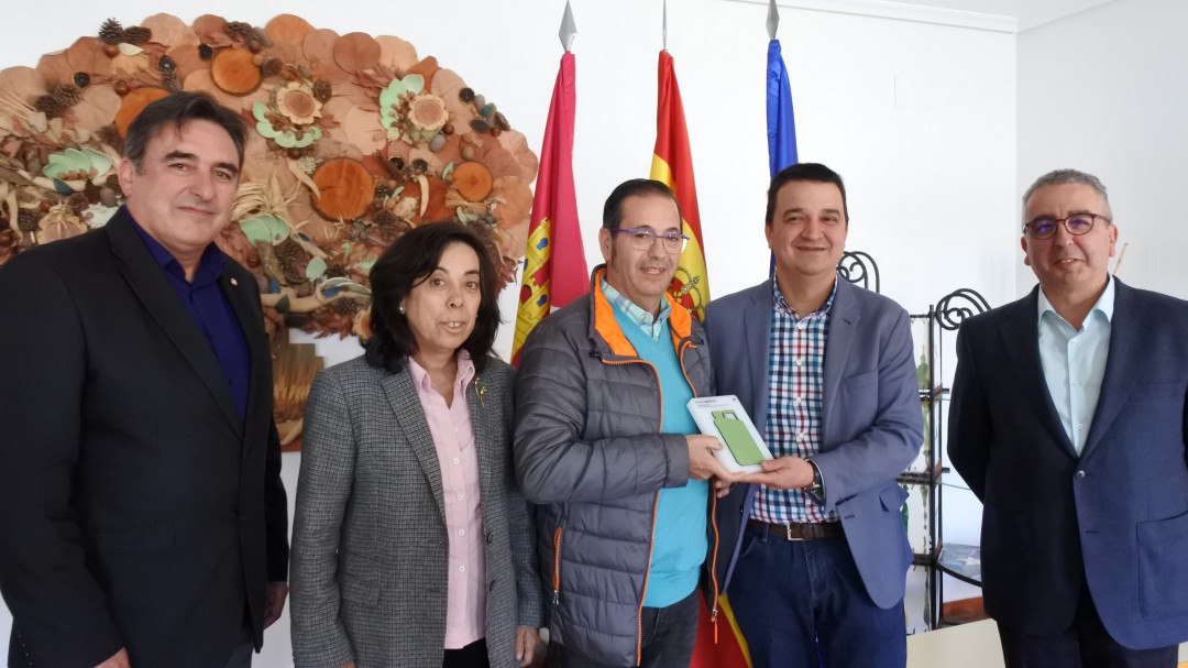 La Consejería de Agricultura de Castilla-La Mancha entrega el Premio Sigfito a Agroservicios Poli