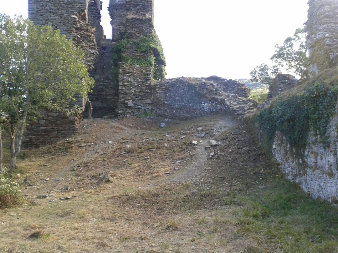 Los castillos de Balboa y Vega de Valcarce recibirán ayuda económica de Diputación Los castillos de Balboa y Vega de Valcarce recibirán ayuda económica de Diputación