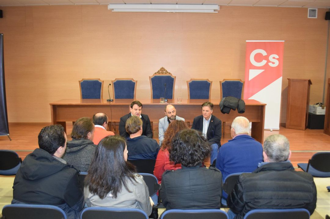 Cs propone la Tarjeta Sanitaria Única para que todos los españoles puedan ser atendidos en igualdad Cs propone la Tarjeta Sanitaria Única para que todos los españoles puedan ser atendidos en igualdad