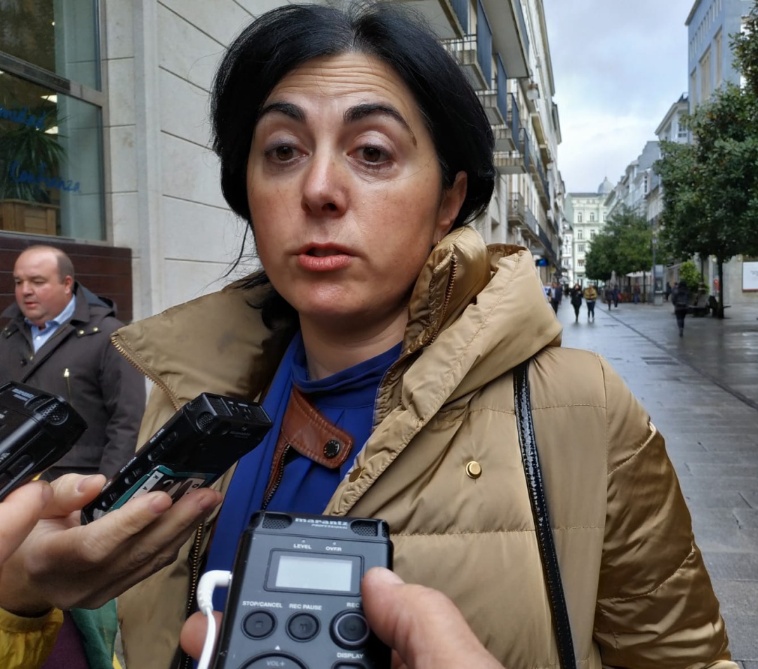 El Concello de Mondoñedo abre expediente disciplinario al empleado que supuestamente mató a una gaviota El Concello de Mondoñedo abre expediente disciplinario al empleado que supuestamente mató a una gaviota