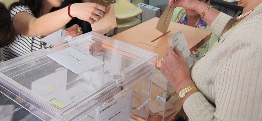 Los ayuntamientos han puesto en marcha dispositivos especiales de seguridad para las elecciones generales Los ayuntamientos han puesto en marcha dispositivos especiales de seguridad para las elecciones generales