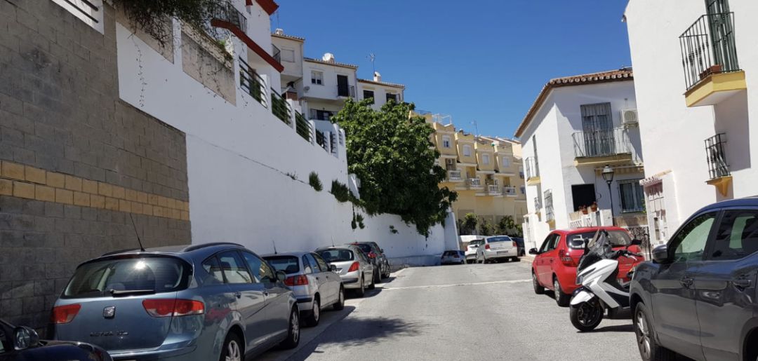 Robos en la provincia de Málaga: Patrullas vecinales tras una oleada de robos en casas de Rincón de la Victoria Robos en la provincia de Málaga: Patrullas vecinales tras una oleada de robos en casas de Rincón de la Victoria