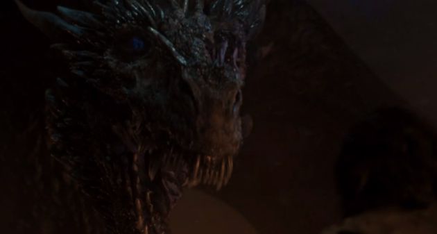 El dragón de hielo, a punto de acabar con Jon. El dragón de hielo, a punto de acabar con Jon.