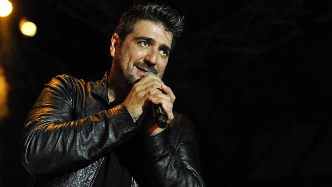 Antonio Orozco cuelga el cartel de completo en sus dos conciertos de Jerez