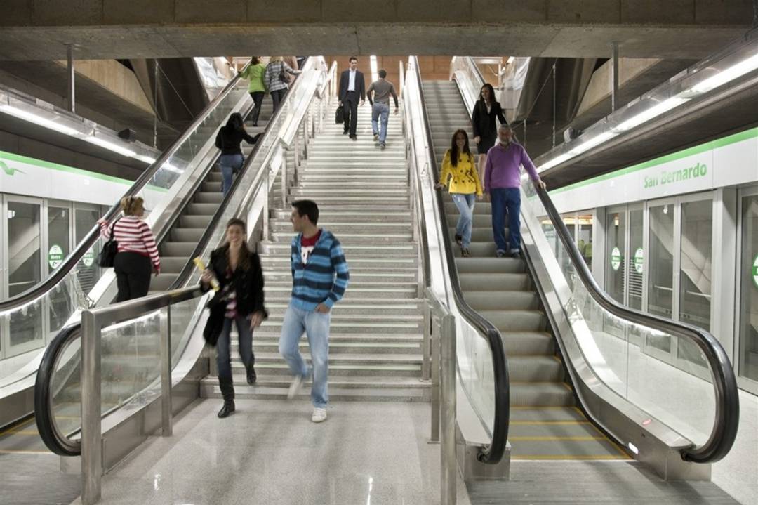 La plantilla del Metro reanuda la huelga La plantilla del Metro reanuda la huelga