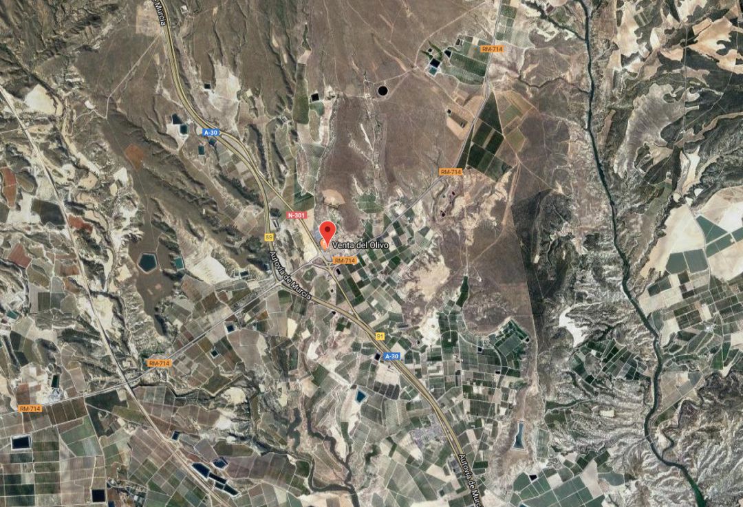 Encuentran a un hombre muerto en el interior de una furgoneta en Cieza Encuentran a un hombre muerto en el interior de una furgoneta en Cieza