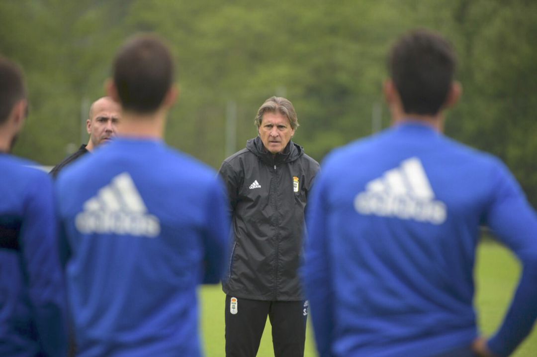 Sergio Egea durante un entrenamiento en El Requexón. Sergio Egea durante un entrenamiento en El Requexón.