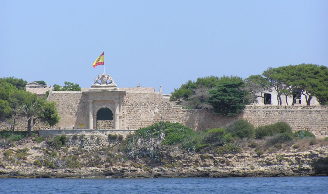 Tornen Les Visites Guiades Al Llatzeret Radio Menorca Cadena Ser