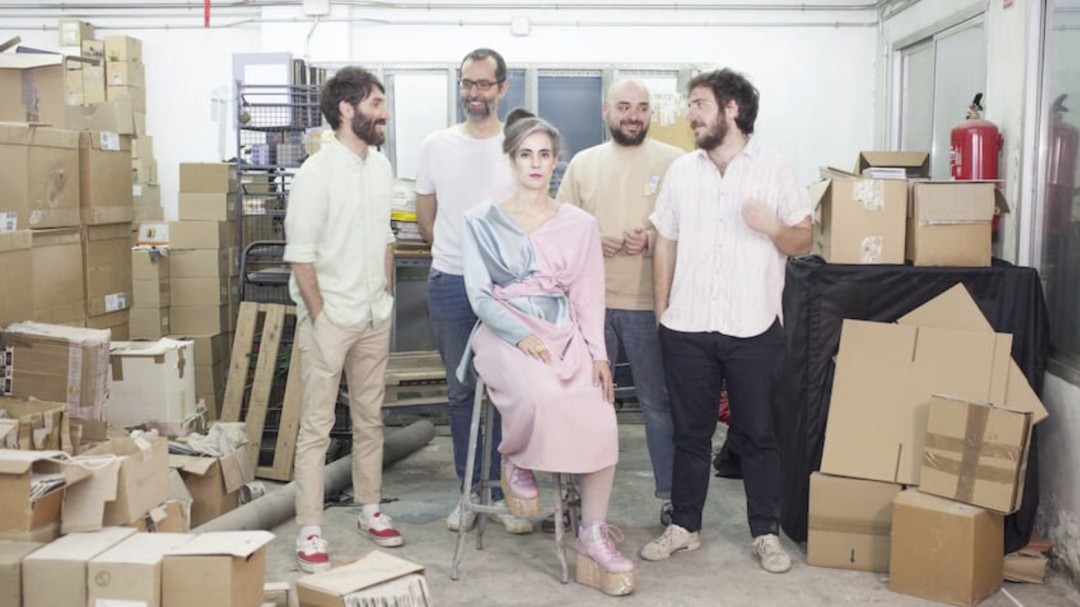 La música irónica está de moda: de Los Punsetes a Emilia, Pardo y Bazán