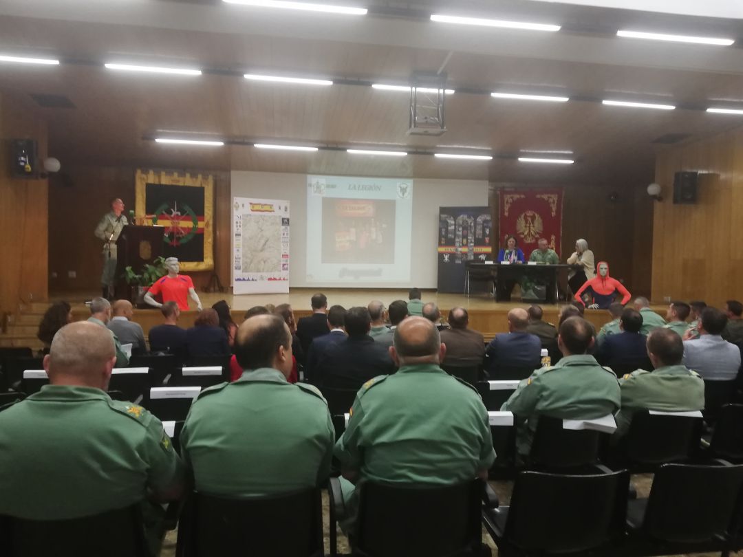 El coronel García-Almenta ha sido el encargado de realizar la presentación de la prueba en el Acuartelamiento de Montejaque El coronel García-Almenta ha sido el encargado de realizar la presentación de la prueba en el Acuartelamiento de Montejaque