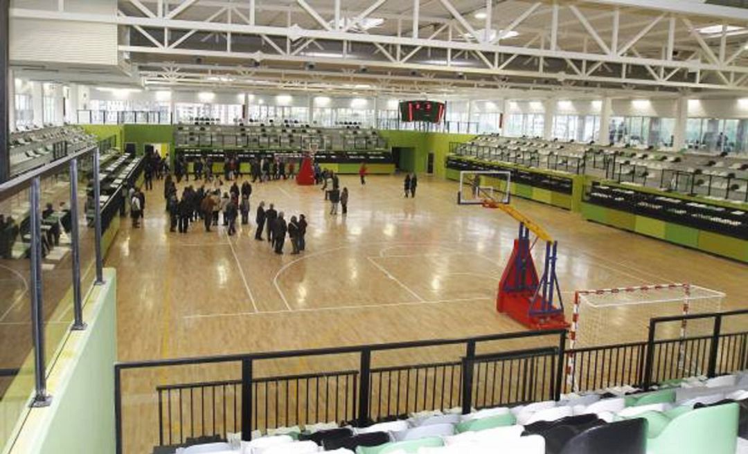 Pabellón de Navia donde se disputarán los partidos Pabellón de Navia donde se disputarán los partidos