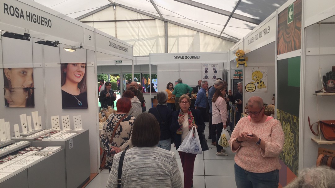 Farcama Primavera registró en Cuenca un incremento de ventas del 30%