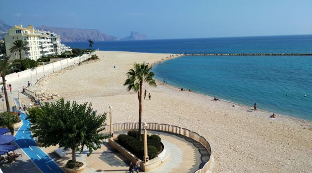 Playa de L’Espigó (Altea). Playa de L’Espigó (Altea).