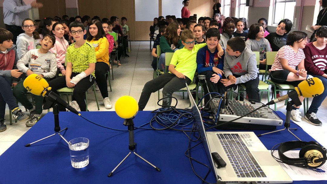 El Promete festeja el ascenso en el colegio Las Gaunas