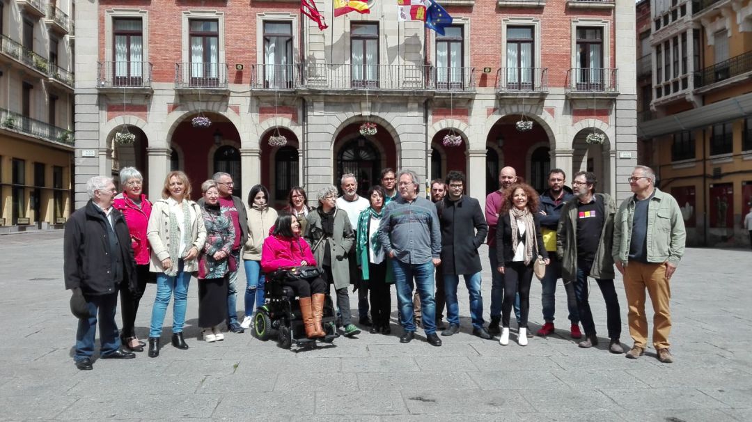 Integrantes de la candidatura de Izquierda Unida al Ayuntamiento de Zamora Integrantes de la candidatura de Izquierda Unida al Ayuntamiento de Zamora