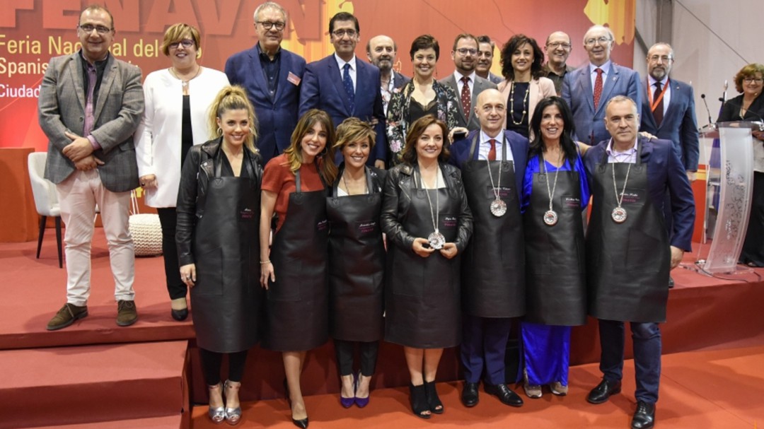 Embajadoras de la "bebida nacional"