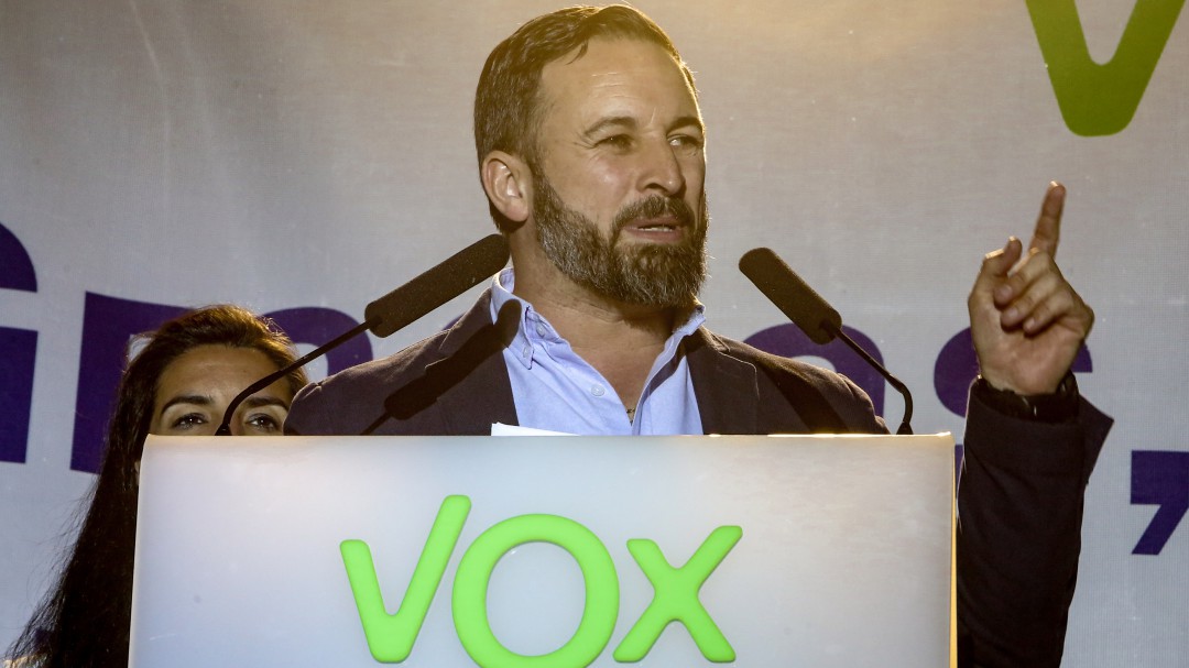 Vox felicita el Ramadán y se arrepiente tras las críticas: "Sois otra derechita cobarde"