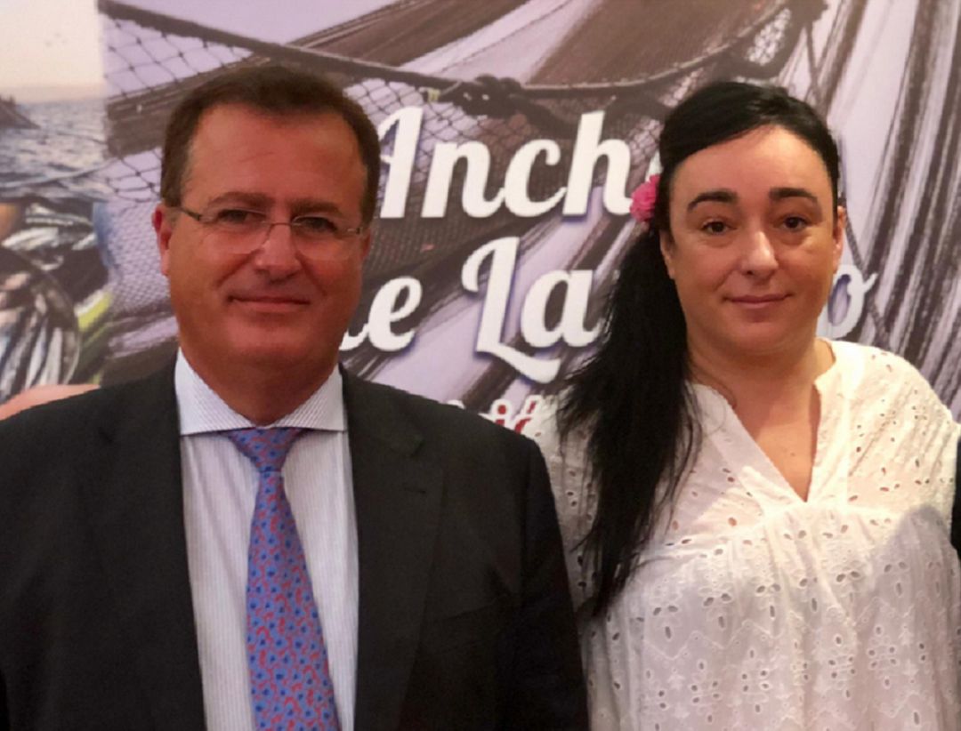 Laredo y Sevilla se hermanan en la Feria de Abril Laredo y Sevilla se hermanan en la Feria de Abril