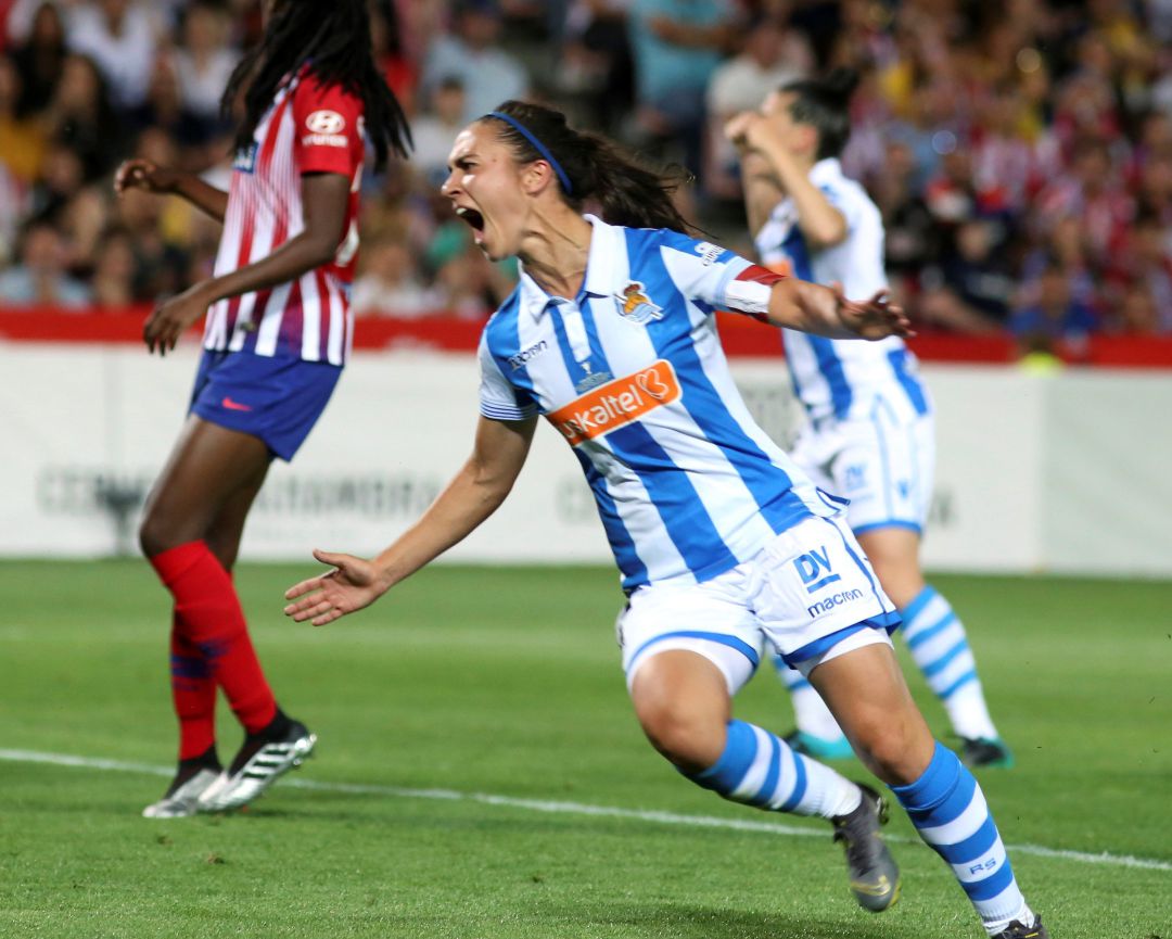 Nahikari García celebra su gol ante el Atlético de Madrid, durante la final de la copa de S.M. La Reina Nahikari García celebra su gol ante el Atlético de Madrid, durante la final de la copa de S.M. La Reina