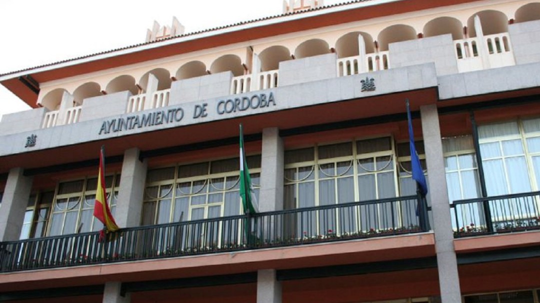 26 sucursales bancarias no pagan IBI amparadas en sus fundaciones según la auditoría de la deuda municipal