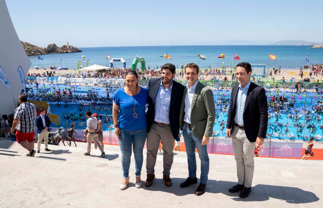 Isabel Reverte, Fernando López Miras, Pablo Casado y Teodoro García en Águilas Isabel Reverte, Fernando López Miras, Pablo Casado y Teodoro García en Águilas