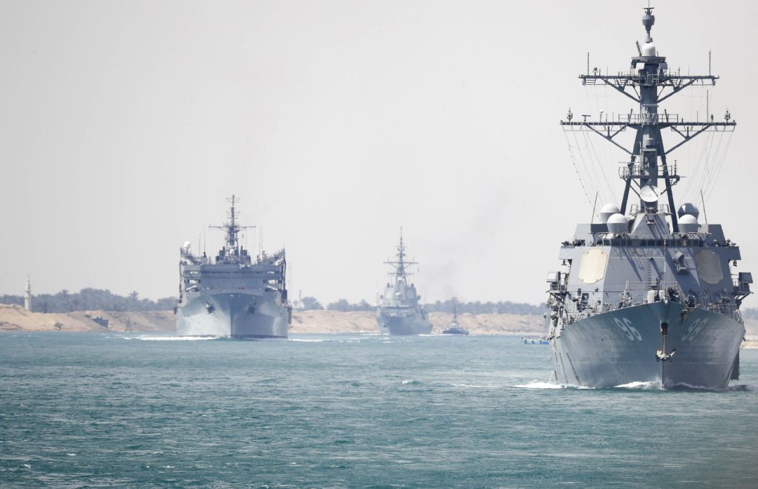 La flota liderada por el portaaviones estadounidense 'Abraham Lincoln'. La flota liderada por el portaaviones estadounidense 'Abraham Lincoln'.