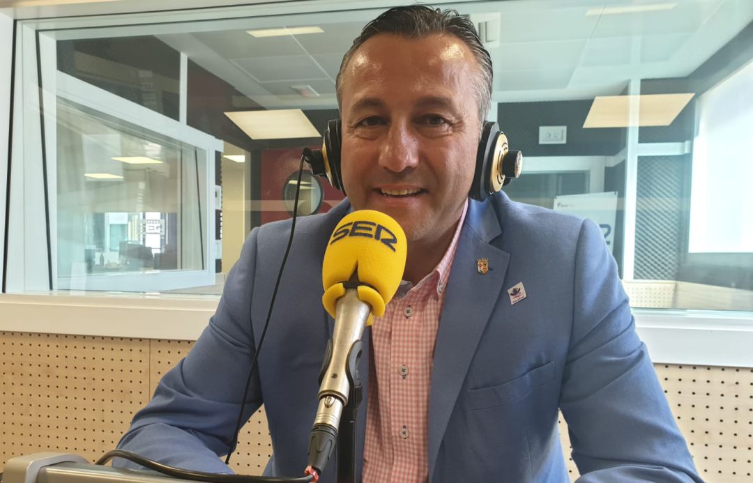 Fernández: "Hemos puesto los pilares para que Malagón siga siendo atractiva para invertir" Fernández: "Hemos puesto los pilares para que Malagón siga siendo atractiva para invertir"