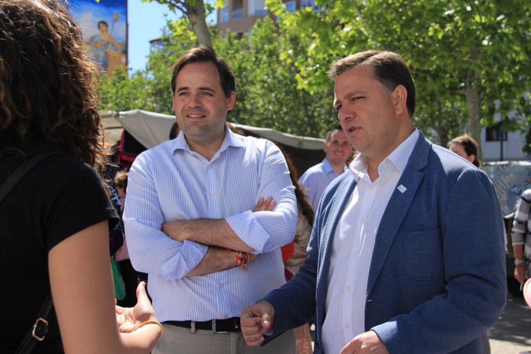 Núñez acusa a García-Page de prometer el fin del Trasvase y no incluirlo en su programa Núñez acusa a García-Page de prometer el fin del Trasvase y no incluirlo en su programa