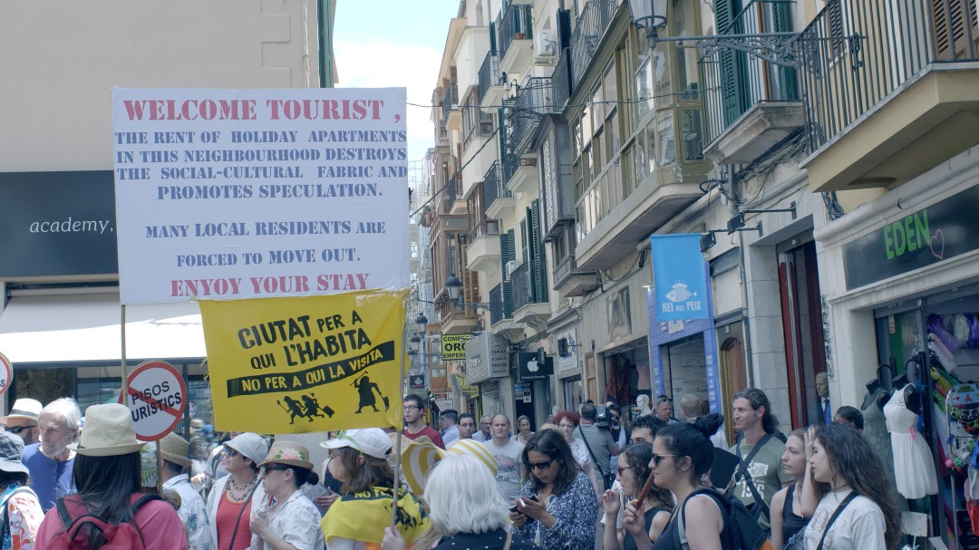 Los vecinos de Son Espanyolet denuncian la tardanza del Govern por una denuncia por alquiler turístico