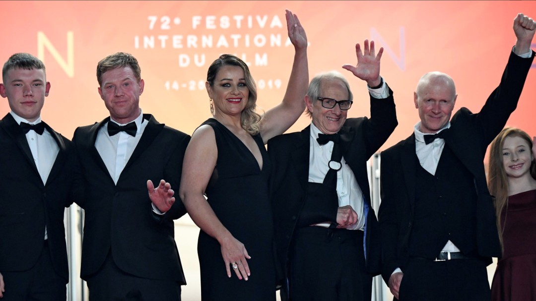Ken Loach, contra las horas extras y los falsos autónomas